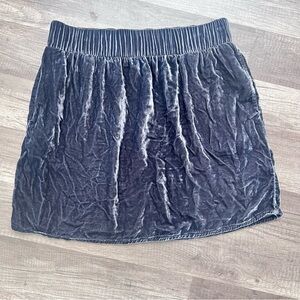 Le Mont St Michel Velvet Mini Skirt with Pockets Size 6/38 Gray